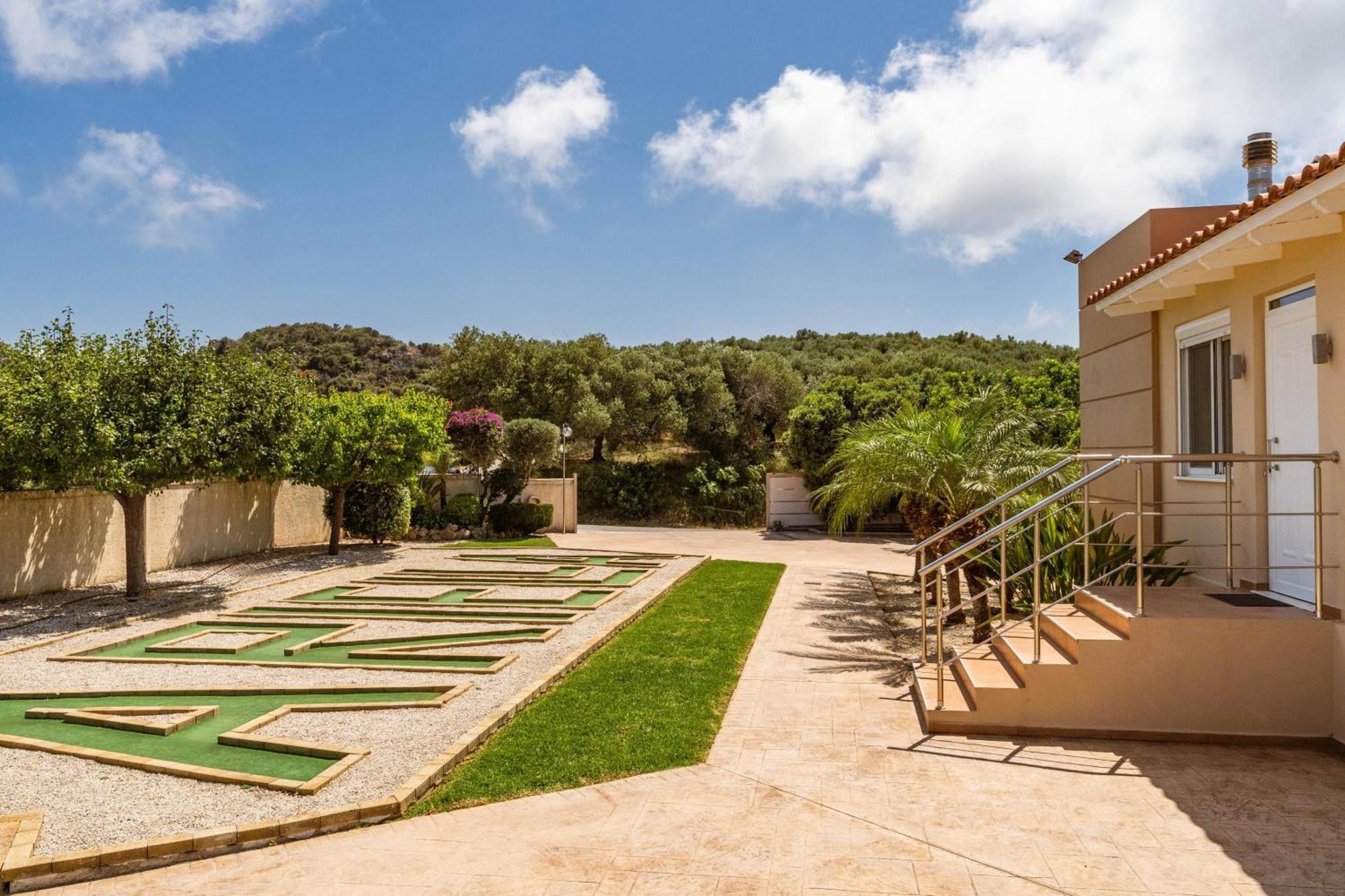 Villa Ariella With Sea View Agia Marina Exterior foto